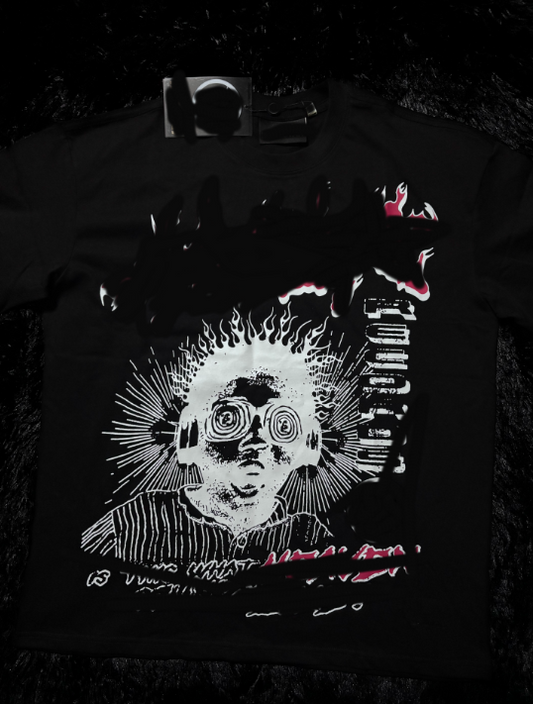 BLACK FLAME GRAPHIC TEE