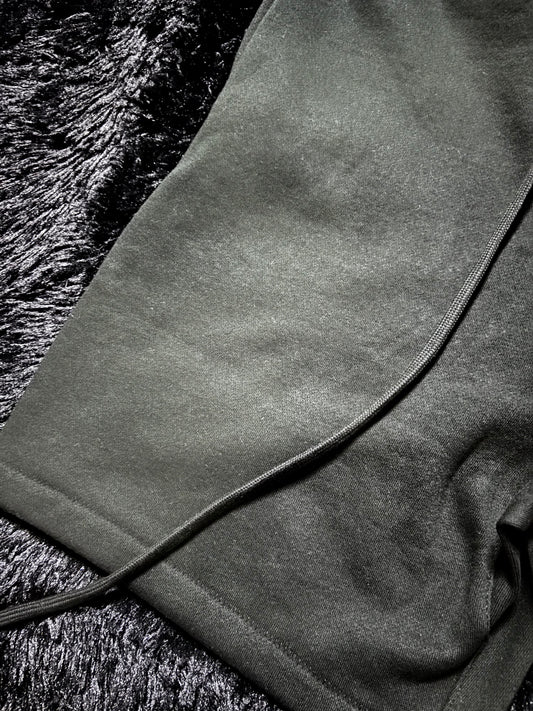 BLACK AESTHETIC SHORTS