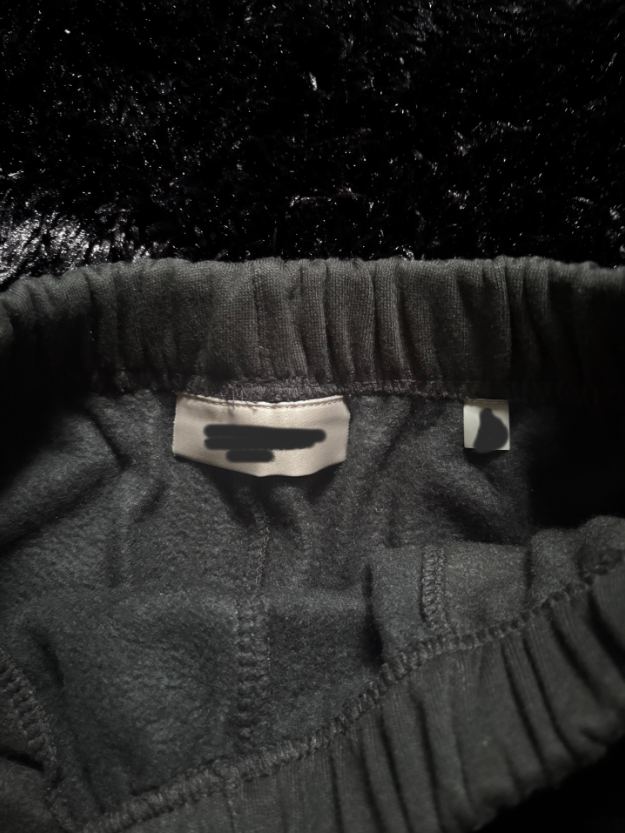 BLACK AESTHETIC SHORTS
